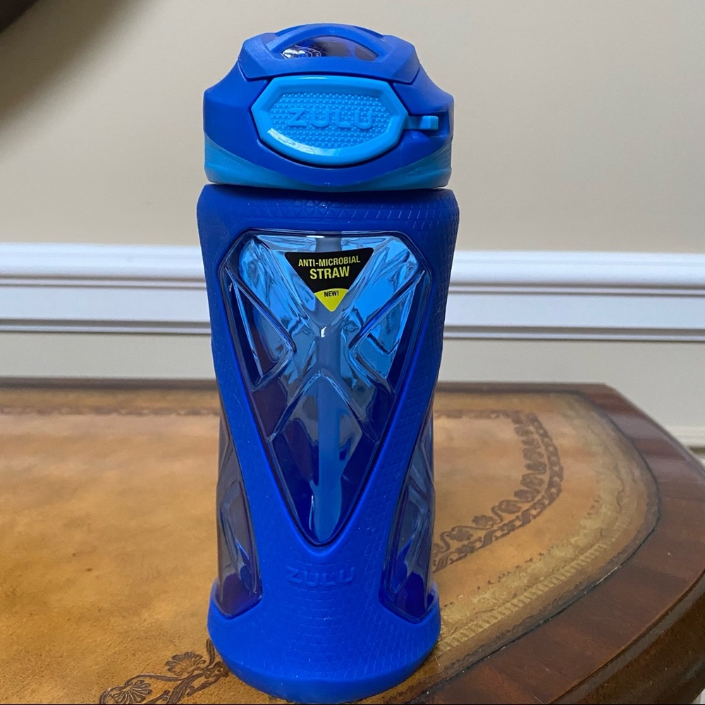 ZULU Torque 16 Fluid Ounce Blue Plastic Water Bottle with Straw Lid NEW